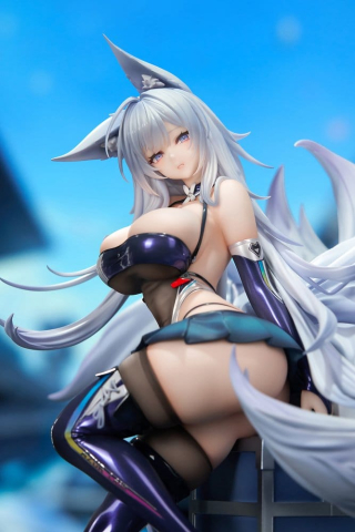 Azur Lane PVC Figure 1/7 Shinano Moonlit Chrome Ver. Acrylic Special Edition w/Display 25 cm [9]
