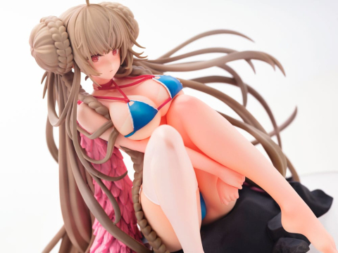 Azur Lane PVC Statue 1/7 Formidable The Lady of the Beach Ver. 16 cm [16]