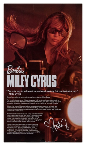 Barbie Signature Doll Miley Cyrus [2]
