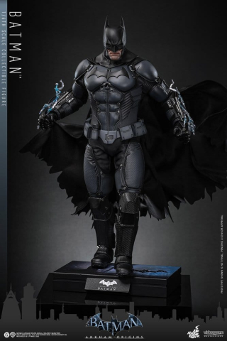 Batman Arkham Origins Videogame Masterpiece Action Figure 1/6 Batman 33 cm [2]