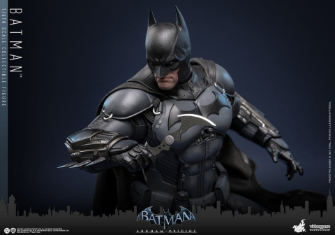 Batman Arkham Origins Videogame Masterpiece Action Figure 1/6 Batman 33 cm [16]