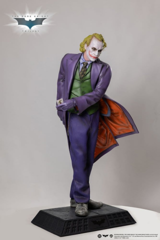 Batman The Dark Knight Life-Size Statue Joker 200 cm [12]