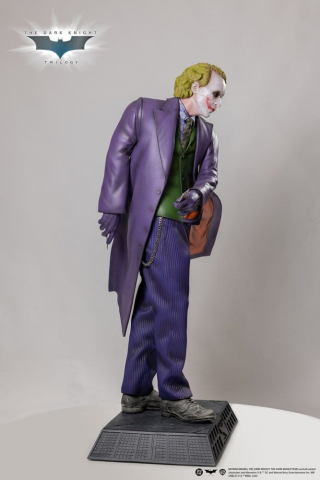 PRECOMENZI - Batman The Dark Knight Life-Size Statue Joker 200 cm