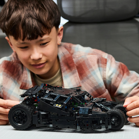 Batmobile Tumbler [3]