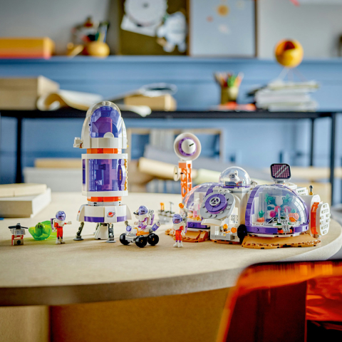 Baza spatiala si racheta pe Marte [5]