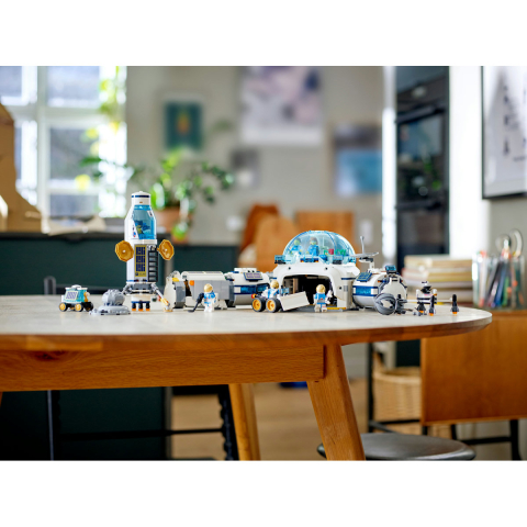 Baza stiintifica de pe luna [5]