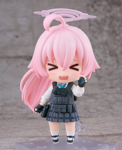 Blue Archive Nendoroid Action Figure Hoshino Takanashi (Armed) 10 cm [4]