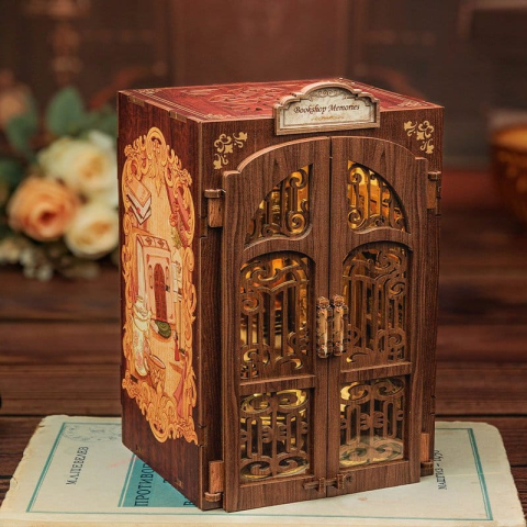 Bookshop Memories - DIY Book Nook Kit cu LED [3]