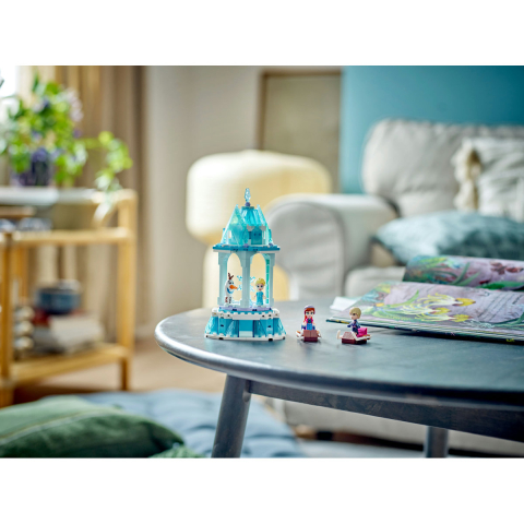 Caruselul Magic al Annei si al Elsei [5]