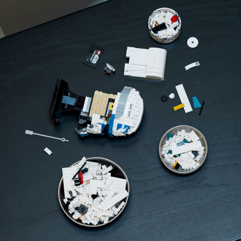 LEGO Star Wars Casca Capitanului Rex 75349 [4]