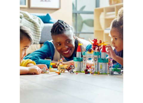 Castelul lui Mickey Mouse [7]