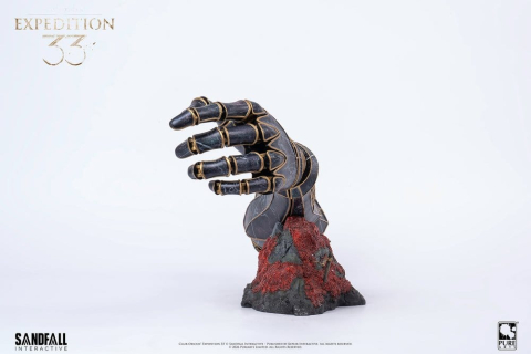Clair Obscur: Expedition 33 Replica 1/1 Scale Arm of Gustave 48 cm [1]