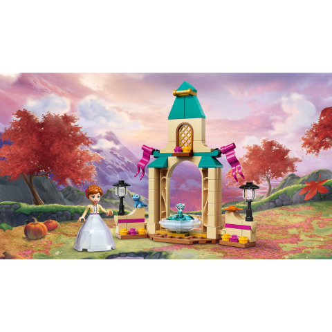 Curtea Castelului lui Anna [9]