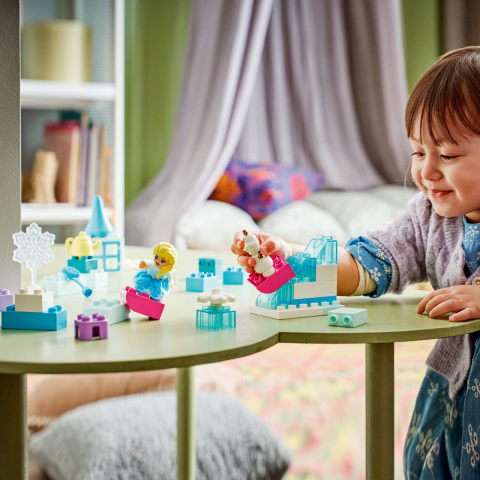 Cutie creativă cu Elsa și Olaf din Regatul de gheață [3]