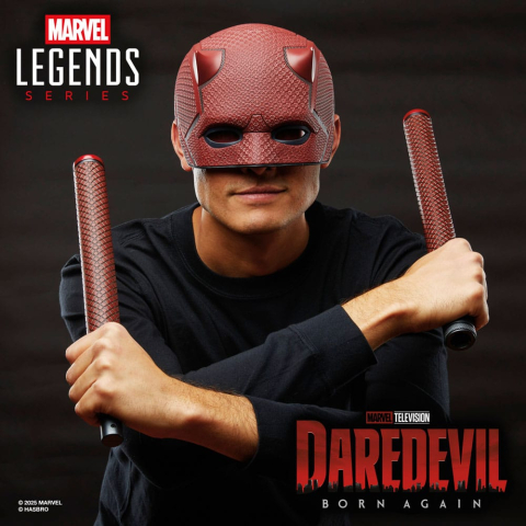 Daredevil: Born Again Premium Roleplay Mask and Billy Club [1]