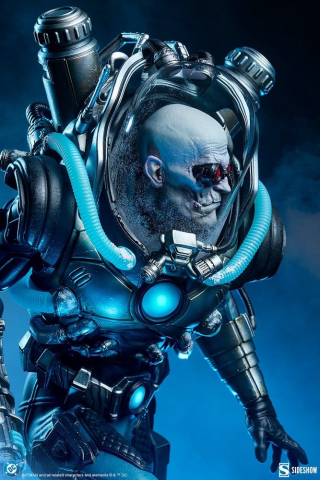 DC Comics Premium Format Figure Mr. Freeze 59 cm [2]