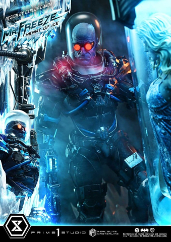 DC Comics Real Elite Masterline Series Statue 1/3 Batman (Comics) Mr. Freeze Heart of Ice (Design by Carlos D'Anda) 82 cm [14]