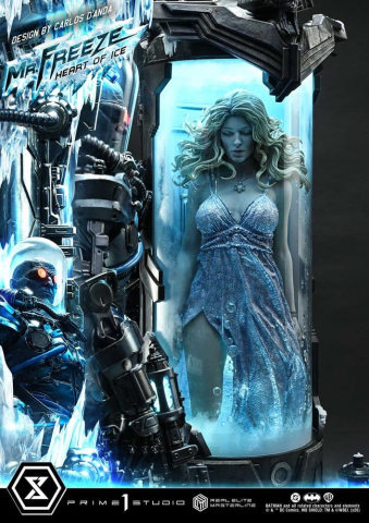 DC Comics Real Elite Masterline Series Statue 1/3 Batman (Comics) Mr. Freeze Heart of Ice (Design by Carlos D'Anda) 82 cm [17]