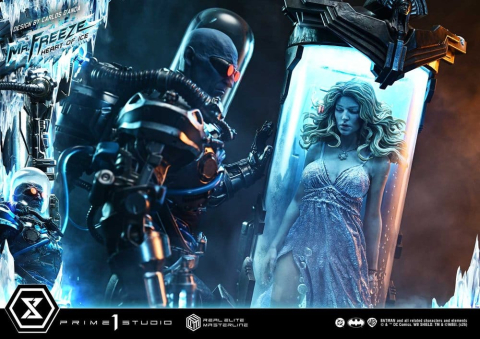 DC Comics Real Elite Masterline Series Statue 1/3 Batman (Comics) Mr. Freeze Heart of Ice (Design by Carlos D'Anda) 82 cm [11]
