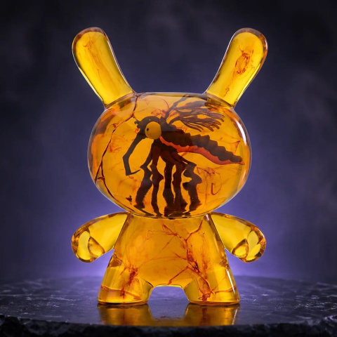 PRECOMENZI - Dunny Art Toy Resin Figure Amber 20 cm