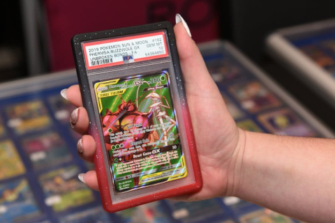 Depozitare si Protectie - Evoretro Bumper for PSA Graded Card Slab Gradient Red-Black Glitter
