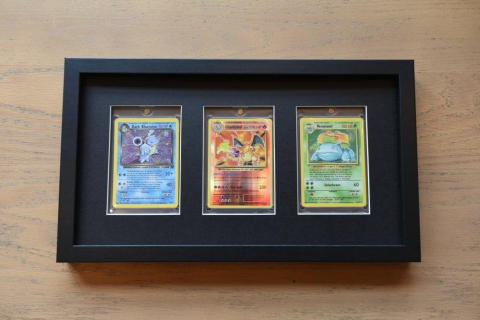 Evoretro Display Frame Card Display Case for 3 Magnetic Case Cards [3]