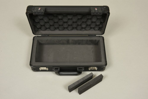 PRECOMENZI - Evoretro Mini Carrying Case with Handle & Removable Foam Black