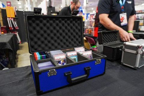 Evoretro Trading Card Storage Box for 120 Cards XL Blue [7]