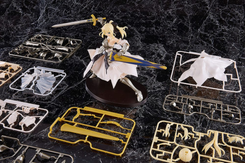 Fate/Stay Night Plamatea Plastic Model Kit Reincarnation Saber Lily Distant Avalon 20 cm [8]