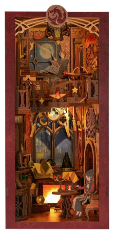 Book Nooks - Flame Common Room - DIY Book Nook Kit cu LED