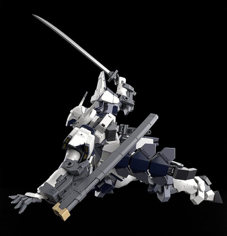 Full Metal Panic! Plastic Model Kit 1/48 Azure Raven with Type 10 Modified Monomolecular Blade Plated Ver. & Special Display Base 18 cm [7]