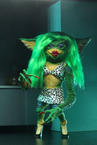 Gremlins 2 Ultimate Greta Gremlin - Figurina 15 cm [1]
