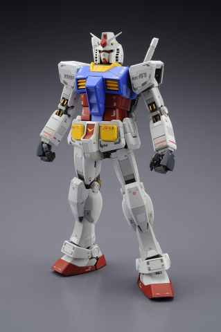 Gundam RX-78-2 Ver.3.0 1/100 MG Model Kit Bandai [2]