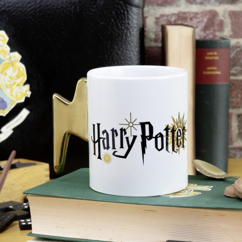 Casa si Cadouri - Harry Potter Mug Glasses Lightning Handle 460 ml