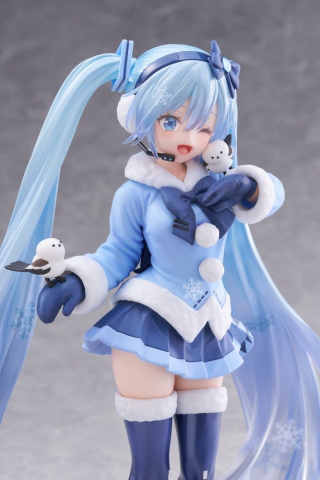 Hatsune Miku AMP+ PVC Figure Snow Miku All Stars 2012 Ver. 25 cm [3]