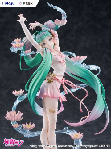 Hatsune Miku F:NEX PVC Statue 1/7 Water lily Ver. 27 cm [4]