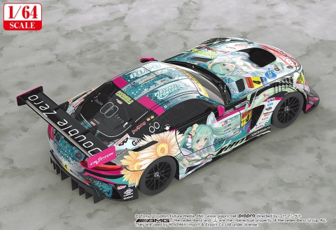 Hatsune Miku GT Project Vehicle 1/64 Good Smile Hatsune Miku AMG 2017 Super GT Ver. 7 cm [1]