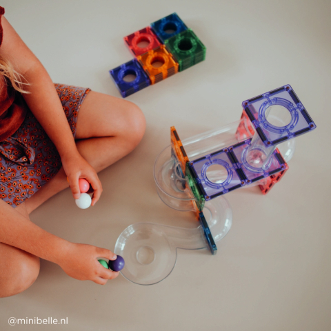 Joc magnetic Circuit pastel cu bile - 110 Piese, Cleverclixx [3]