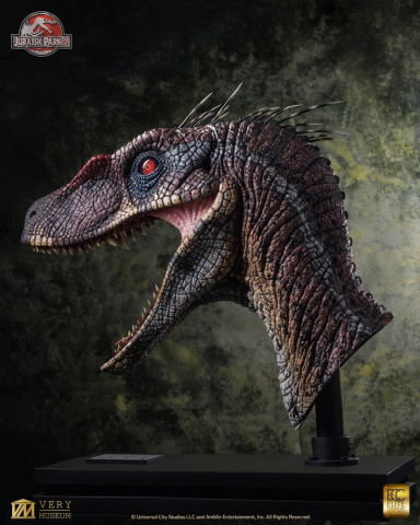 Jurassic Park III Life Size Bust Male Alpha Velociraptor "Blood Knight" 83 cm [17]