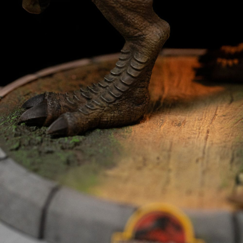 Jurassic Park Mini Co. PVC Figure T-Rex Illusion 15 cm [4]