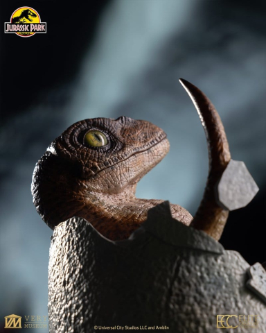 Jurassic Park Replica Bust Velociraptor Hatching Egg 24 cm [19]
