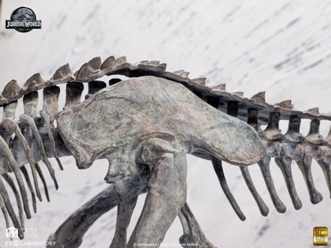 Jurassic World Statue 1/24 Indominus Rex Skeleton Bronze 24 cm [17]