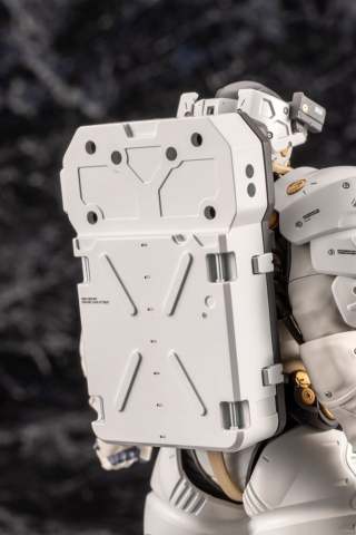 Kojima Productions Plastic Model Kit Ludens 19 cm [11]