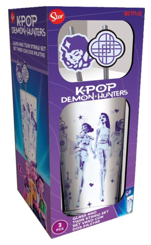Casa si Cadouri - KPop Demon Hunters Glass Tumbler with Straws 485 ml