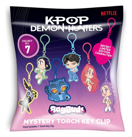 Fashion & Accessories - KPop Demon Hunters Keychain Blind Box Display (39)