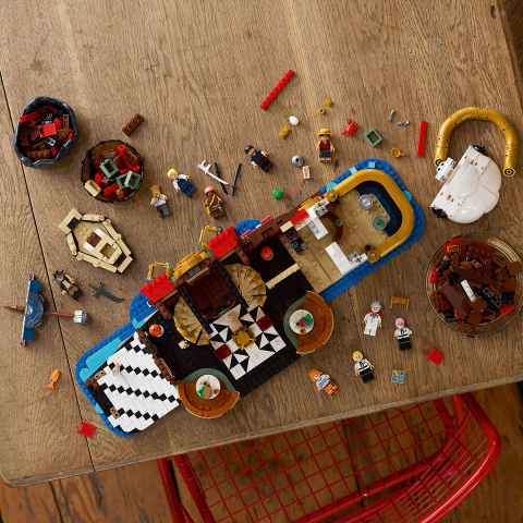 LEGO One Piece: Restaurantul plutitor Baratie 75640 [8]