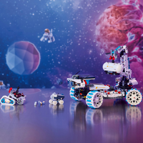 LEGO Technic Vehicul Spatial Rover Lunar Outpost 42211 [5]