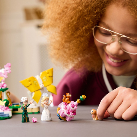 LEGO Wicked: Nunta Glindei 75688 [9]