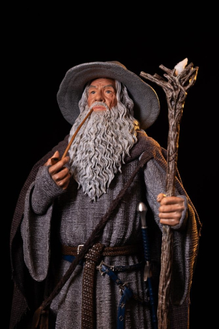 PRECOMENZI - Lord of the Rings Life-Size Statue Gandalf 215 cm