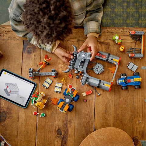 LEGO Super Mario Mario Kart Castelul lui Bowser 72039 [4]